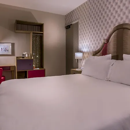 Hotel La Parizienne