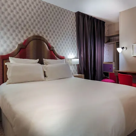 Hotel La Parizienne Parigi