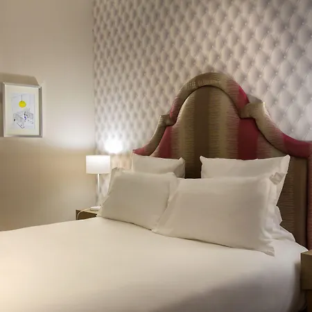 La Parizienne Hotel 3*