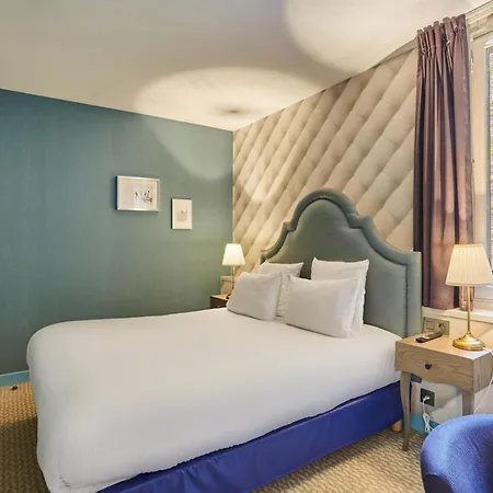 Hotel La Parizienne Parigi