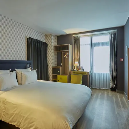 Hotel La Parizienne